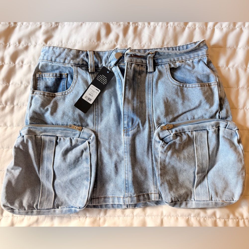 Women's Fashionnova Light Blue Denim Cargo Mini Skirt